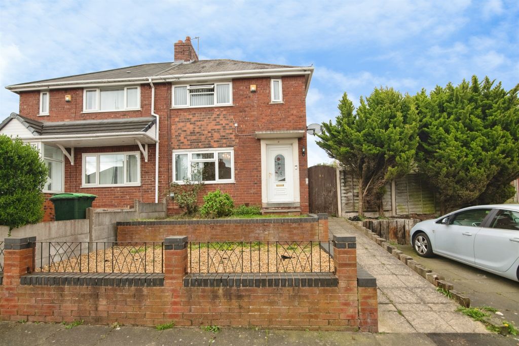 Property photo 1 of 12