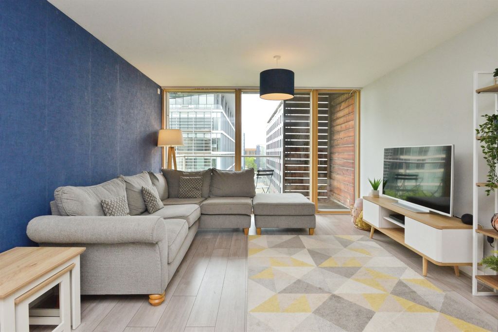 Property photo 3 of 16