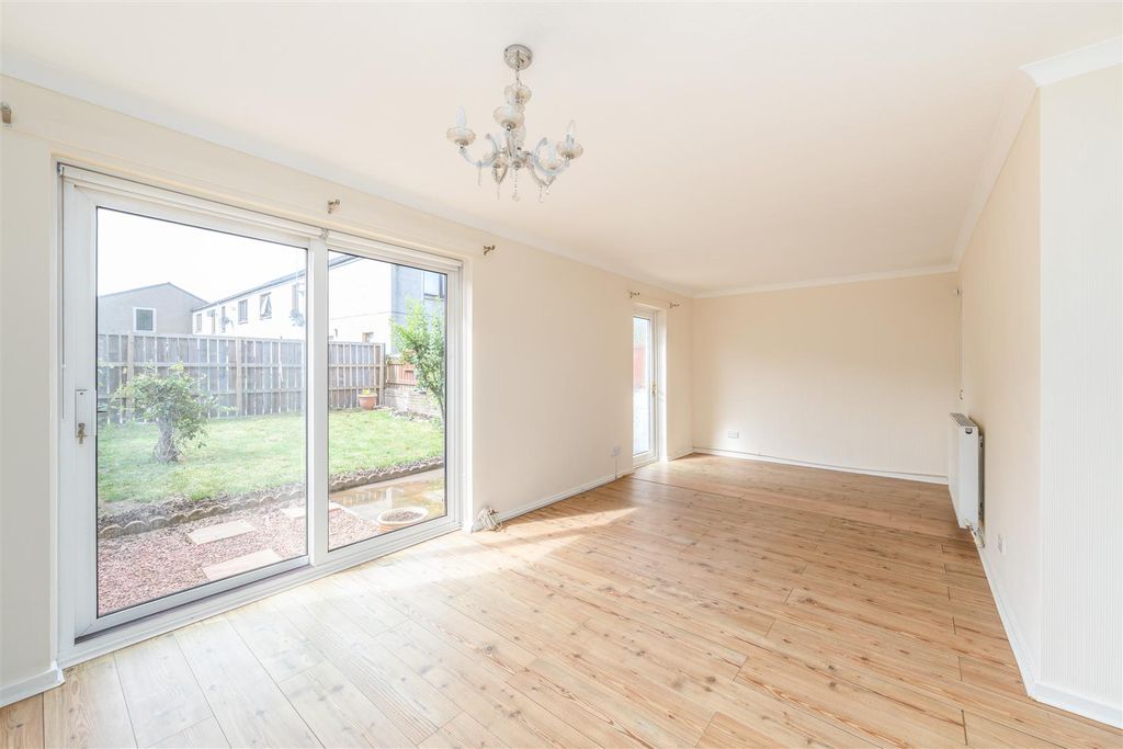 Property photo 2 of 16 10_The_Martins-04.Jpg