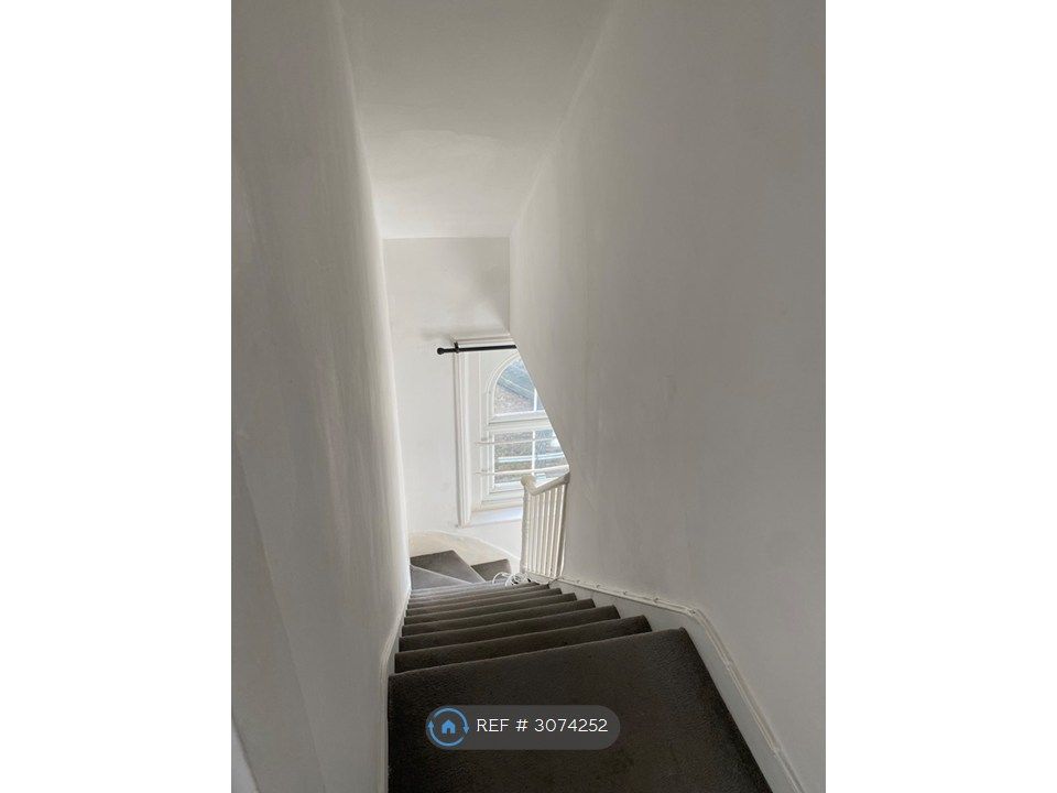 Property photo 3 of 14 2nd To 3rd Floor Stairs
