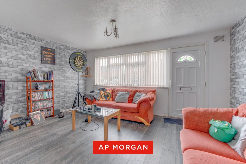 Property photo 2 of 11 Picture No. 05