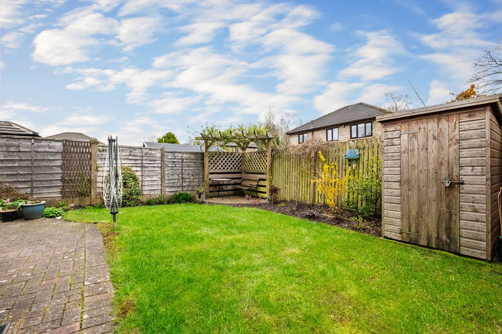 Property photo 2 of 35 Rear Garden