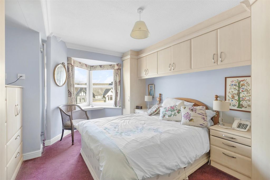 Additional image 5 of 2 bed flat for saleThe Grove, Ilkley LS29