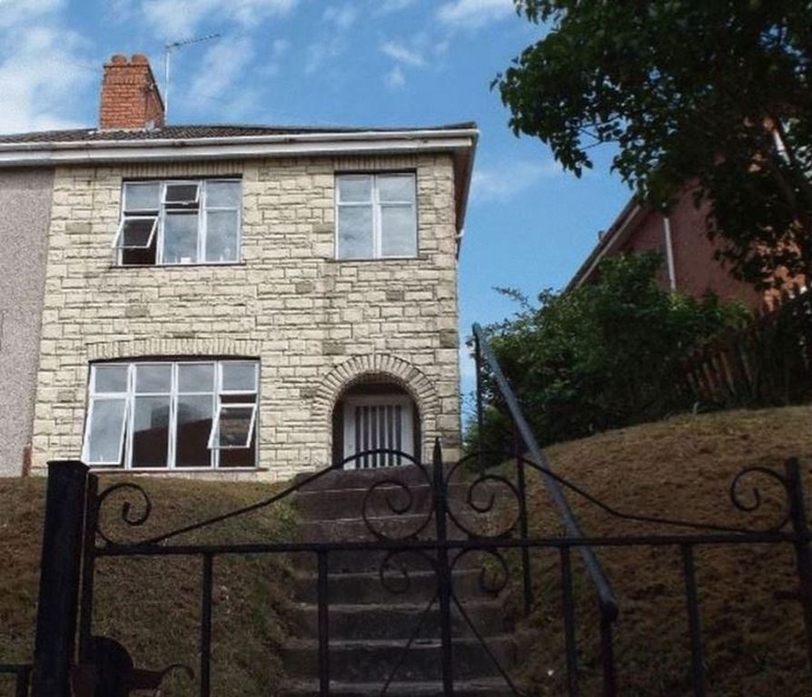 Property photo 1 of 26