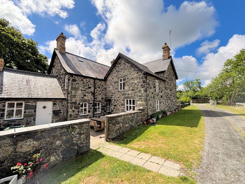 Additional image 4 of 8 bed detached house for saleLlanegryn LL36