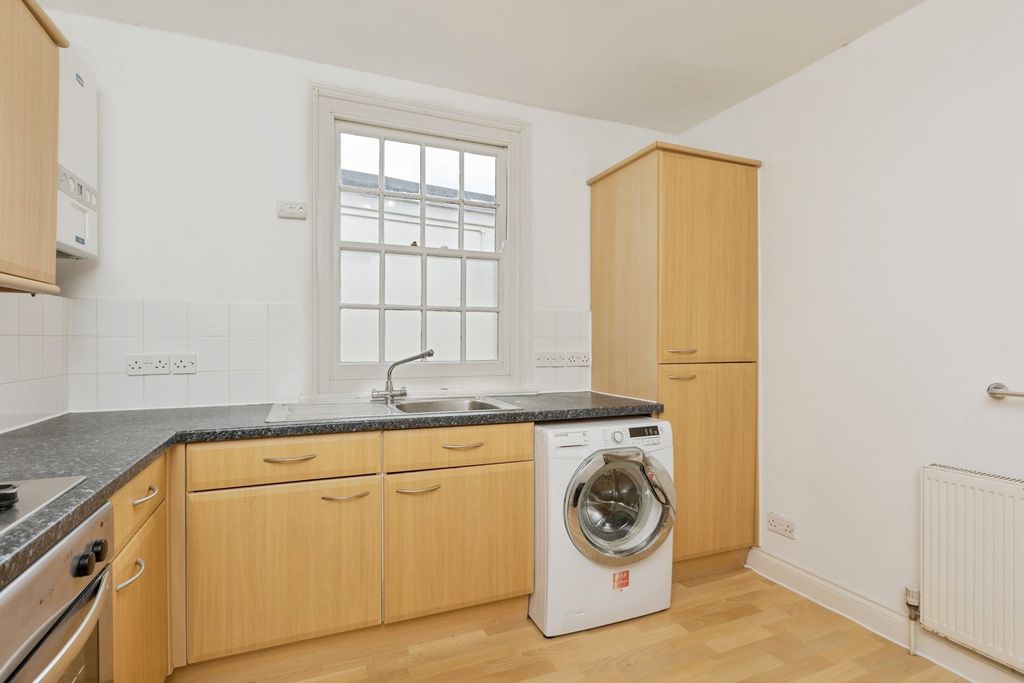 Property photo 2 of 13 Pbox-Img.Jpg