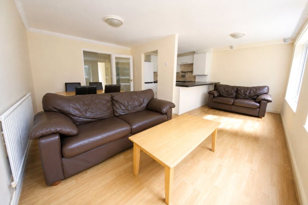 Property photo 2 of 5 Picture No. 02