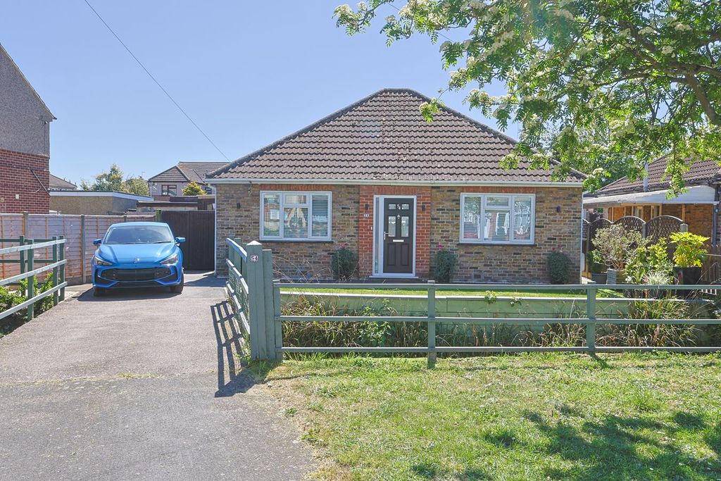 Property photo 1 of 43