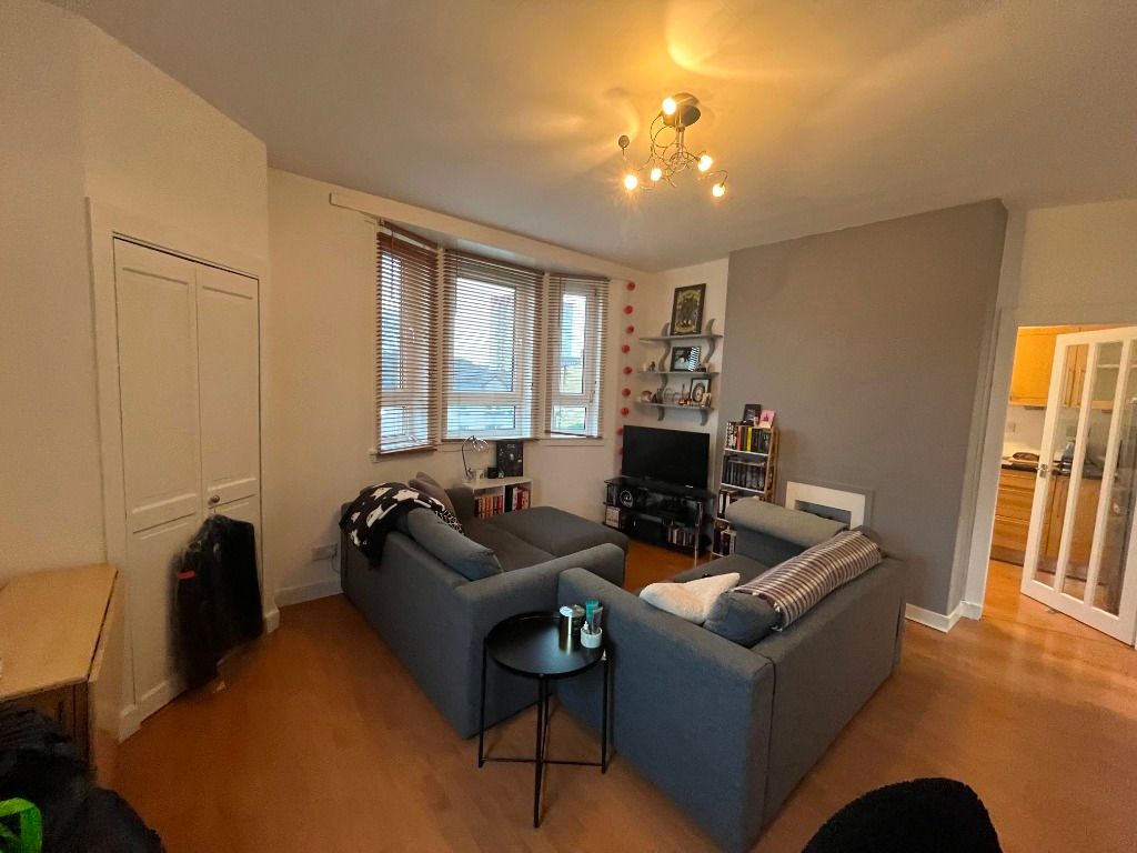 Property photo 3 of 12 Photo 3