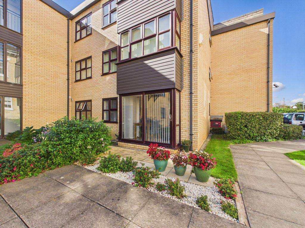 Property photo 1 of 14