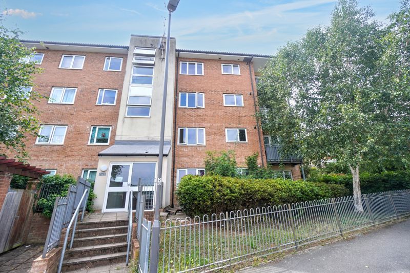 Property photo 1 of 10 Photo 12