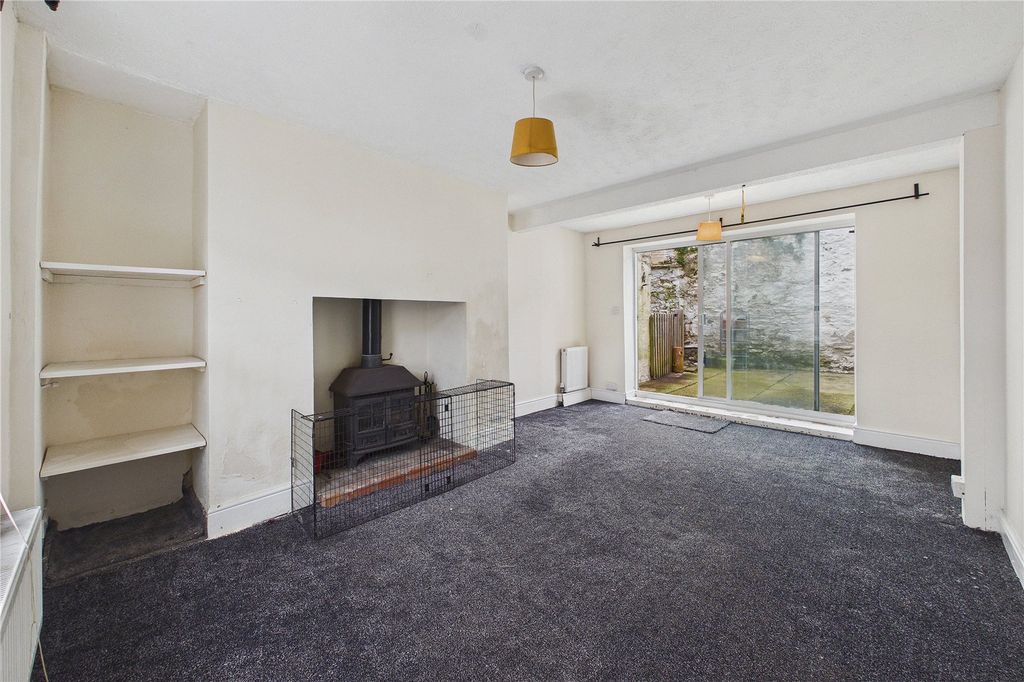 Property photo 2 of 11 Picture No. 03