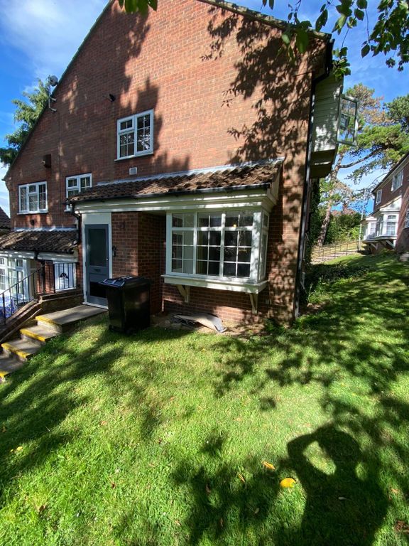 Property photo 2 of 9 1401