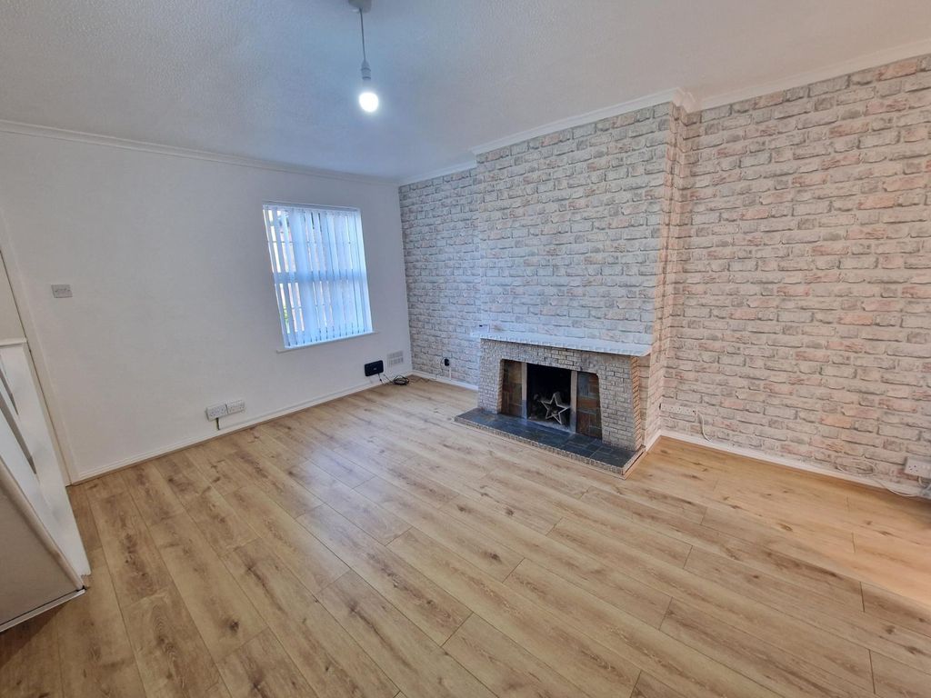 Property photo 3 of 10 Picture No. 23
