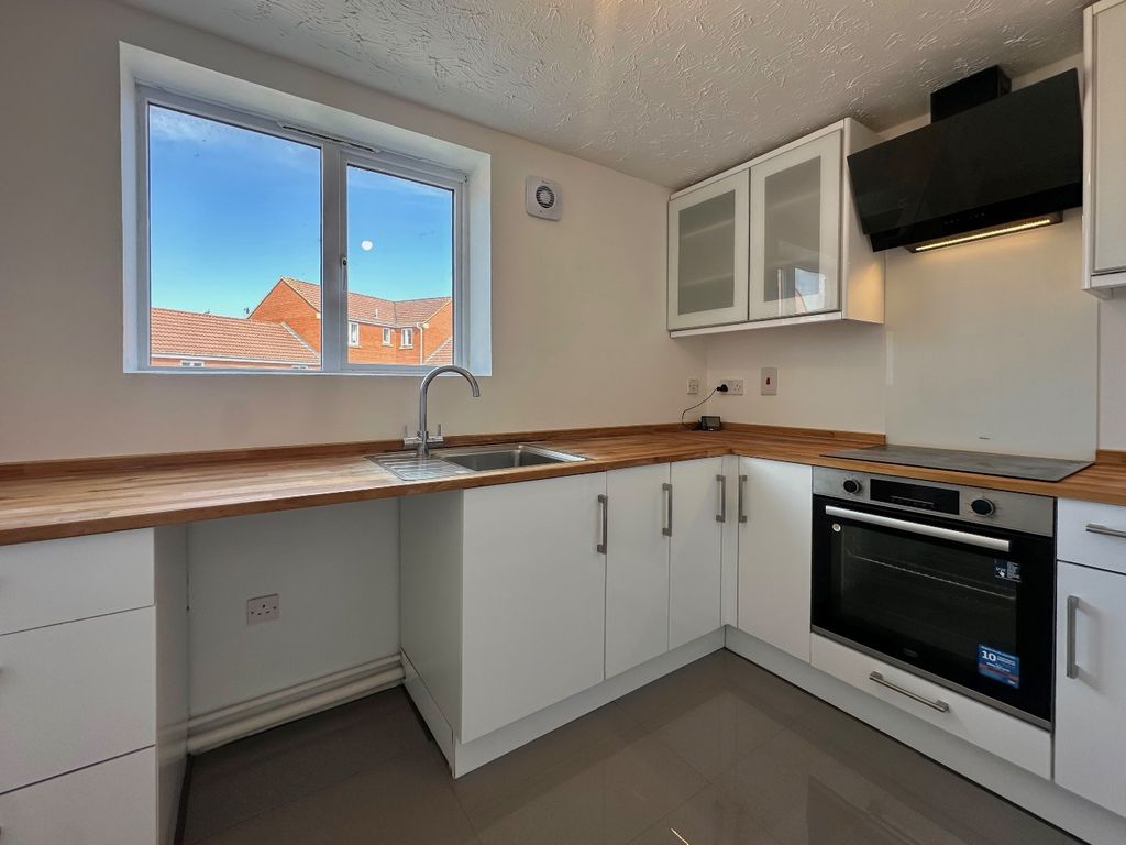Property photo 3 of 16 5139312