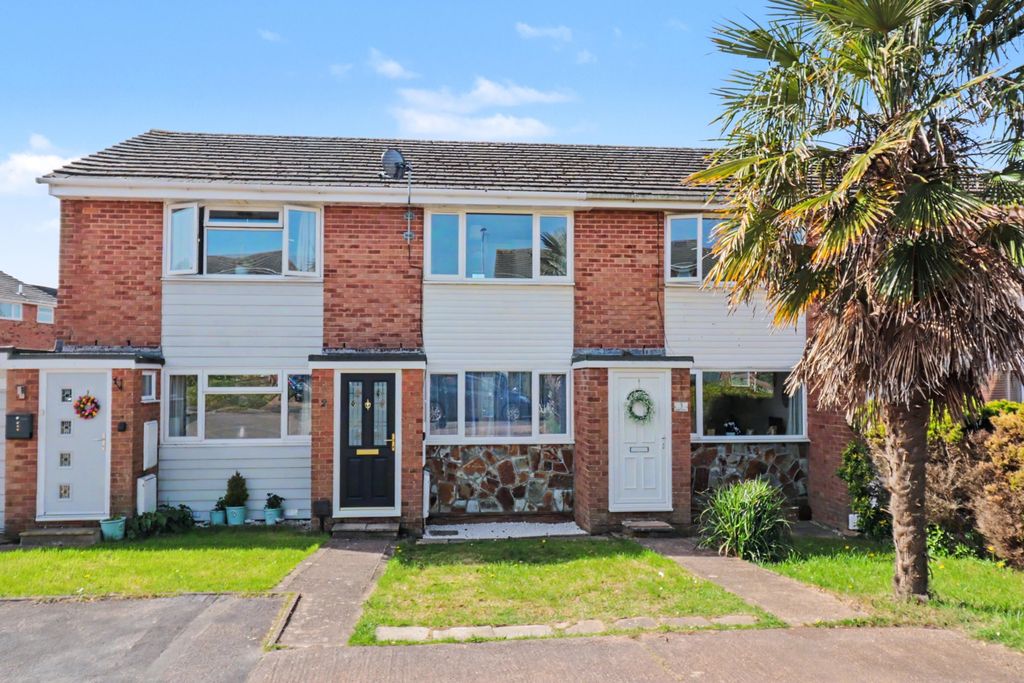 Property photo 1 of 12 Front