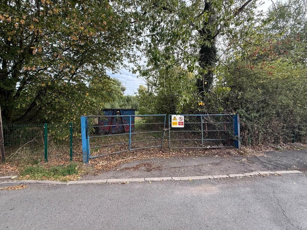 Property photo 3 of 7
