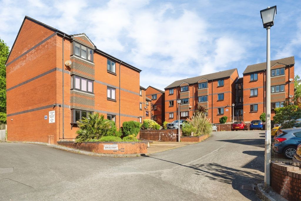 Property photo 1 of 18 Pbox-Img.Jpg