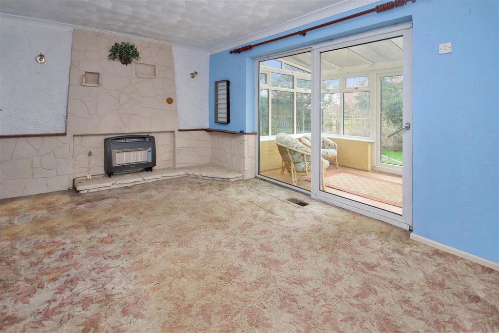 Property photo 3 of 11 Img_9411.Jpg