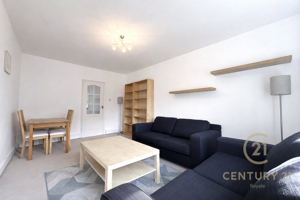 Property photo 2 of 8