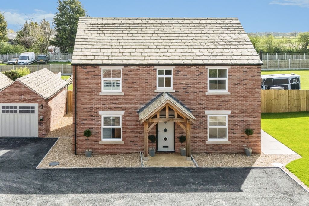 Property photo 1 of 2