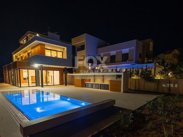 Property photo 1 of 27 Luxury 5 Bedroom Villa With Swimming Pool In Agios Tychonas.