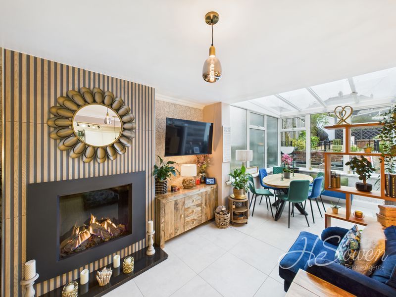 Property photo 2 of 28 Photo 17