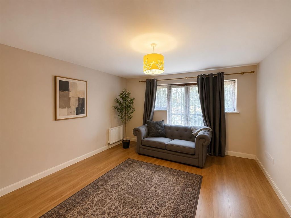 Property photo 1 of 6 E7265D94-F8A9-44Bb-8C9C-194Ab5B4B104.Png