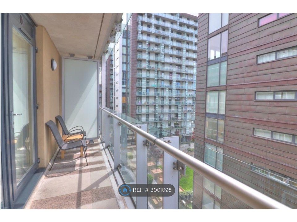 Property photo 2 of 9 Balcony
