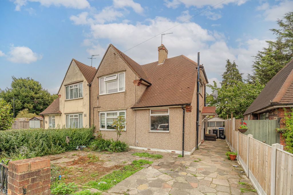 Property photo 1 of 19