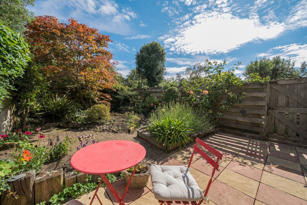 Property photo 3 of 16 1469525-8-6A31770...