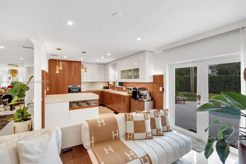 Property photo 2 of 5 <Alttext/>
