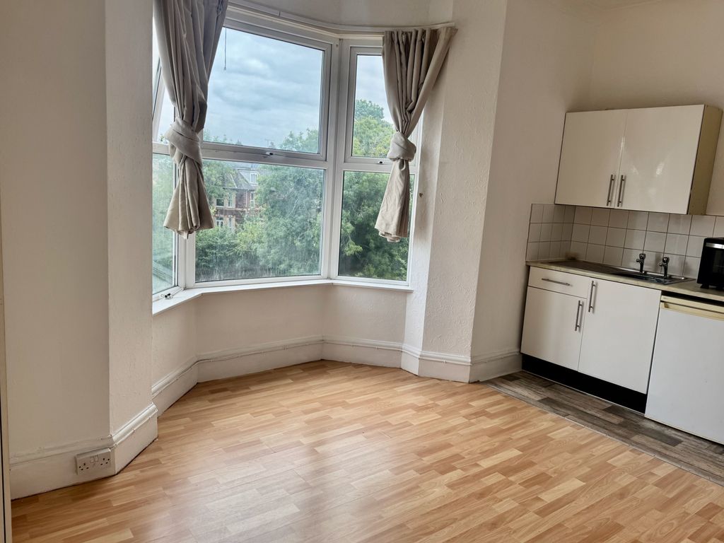 Property photo 3 of 8 Main Living Area