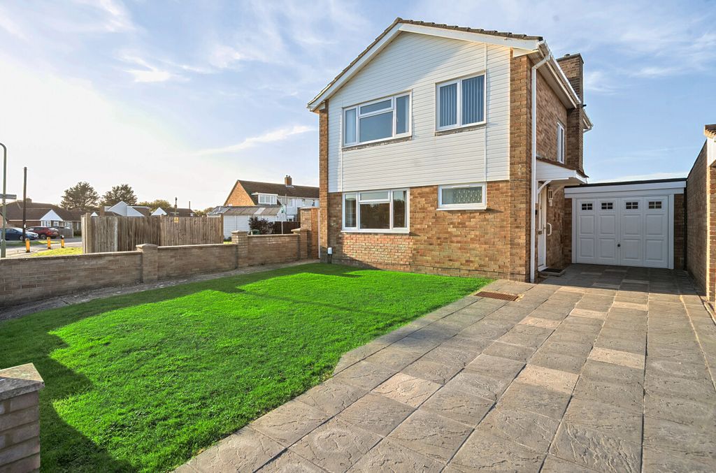 Property photo 1 of 13 1365875-30-68E7F6...