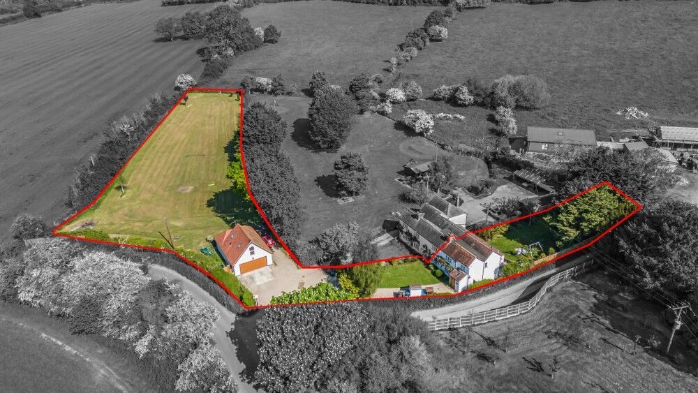 Property photo 2 of 58