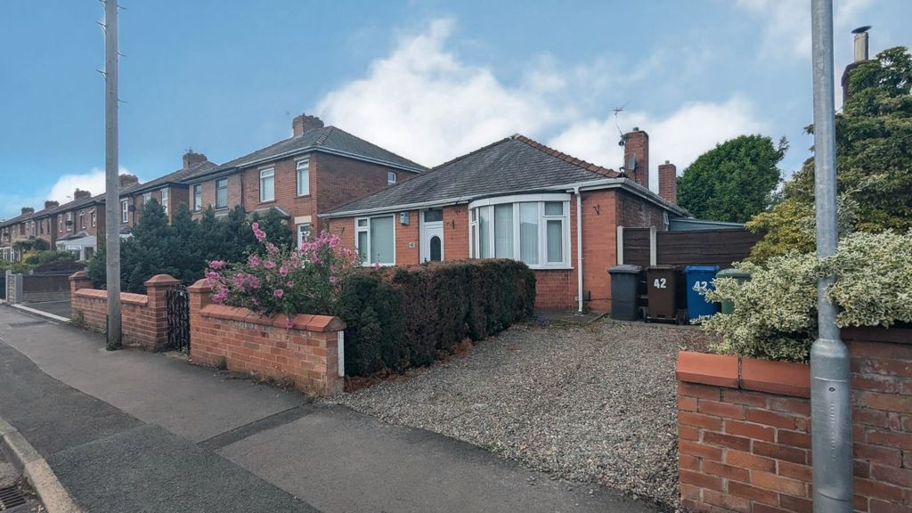 Property photo 1 of 22