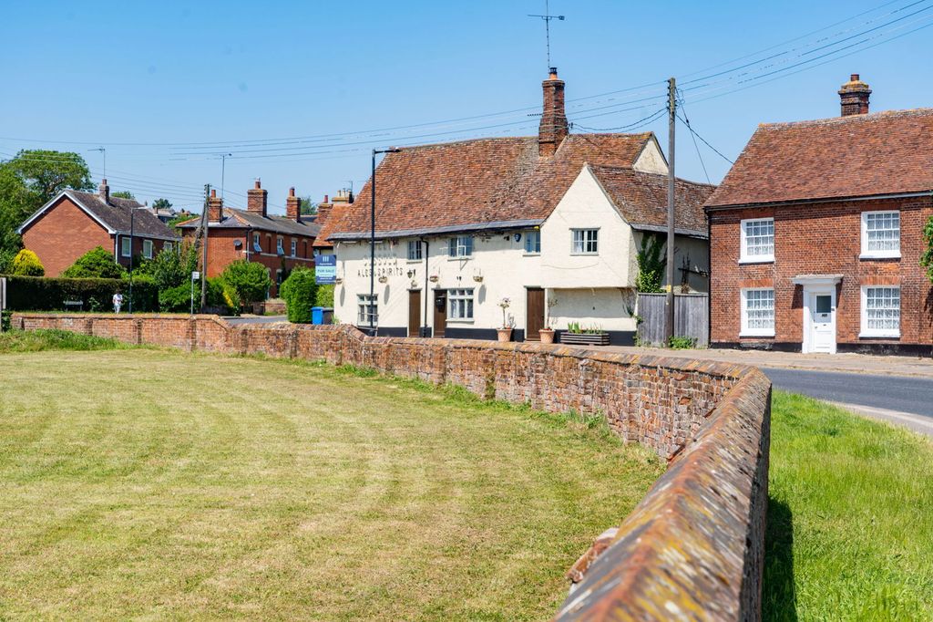 Property photo 1 of 27