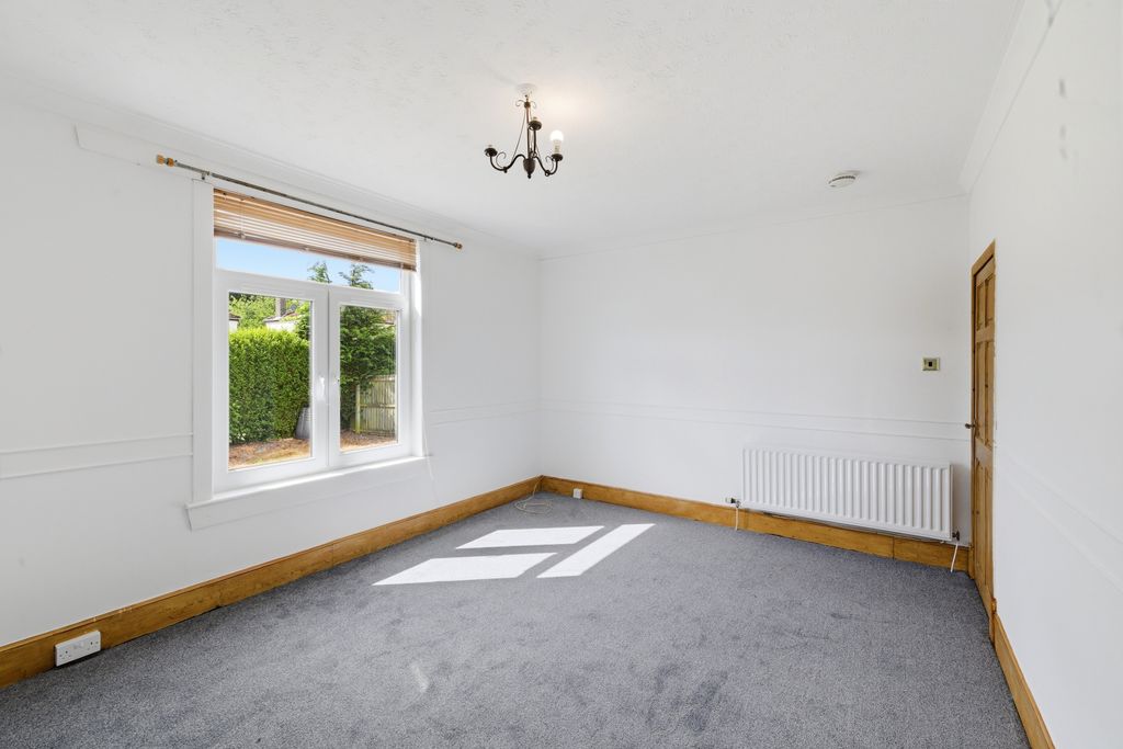 Property photo 3 of 16 Property Image 3