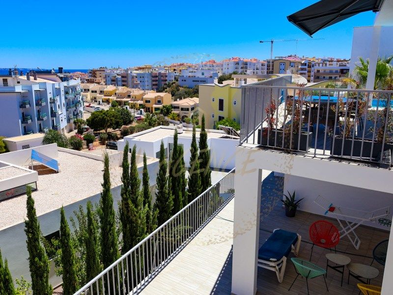 Property photo 1 of 44