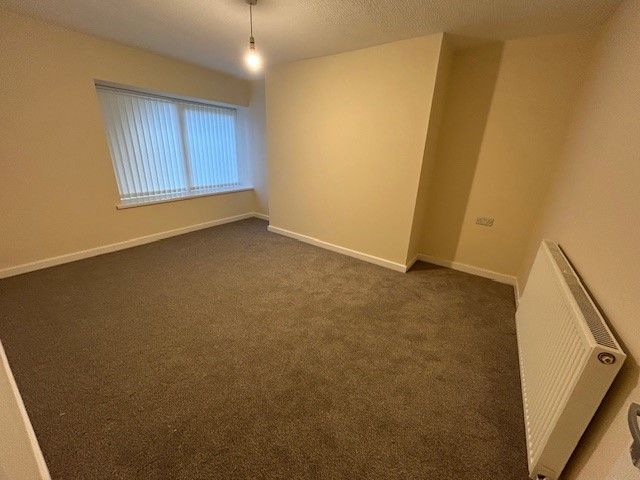 Property photo 3 of 5 Bedroom