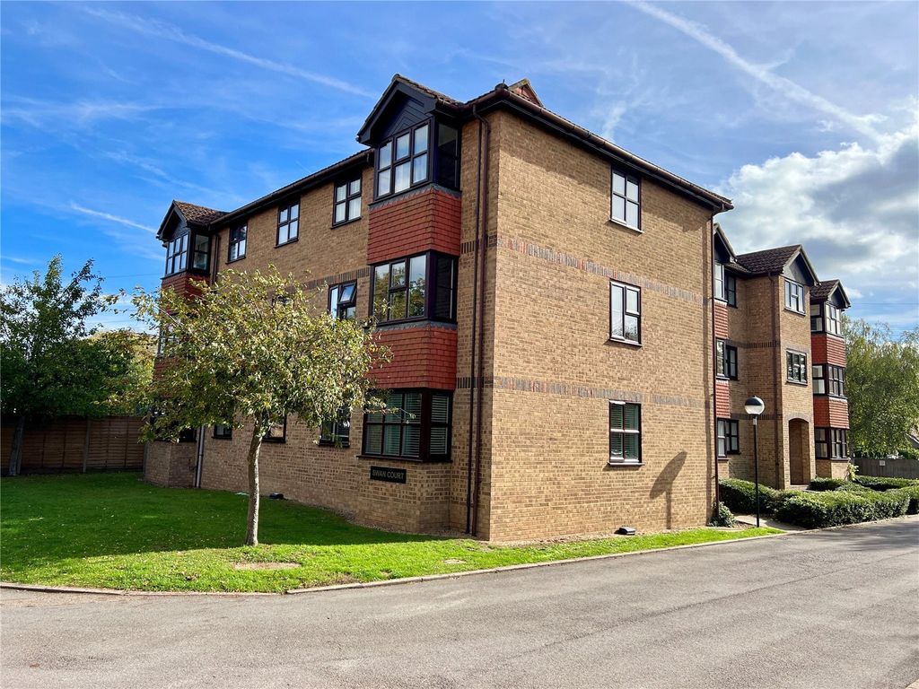 Property photo 1 of 10 Exterior