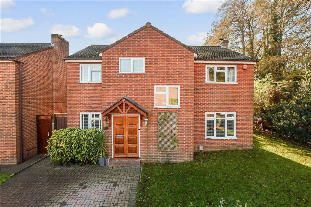 Property photo 1 of 14 External .....(Web)