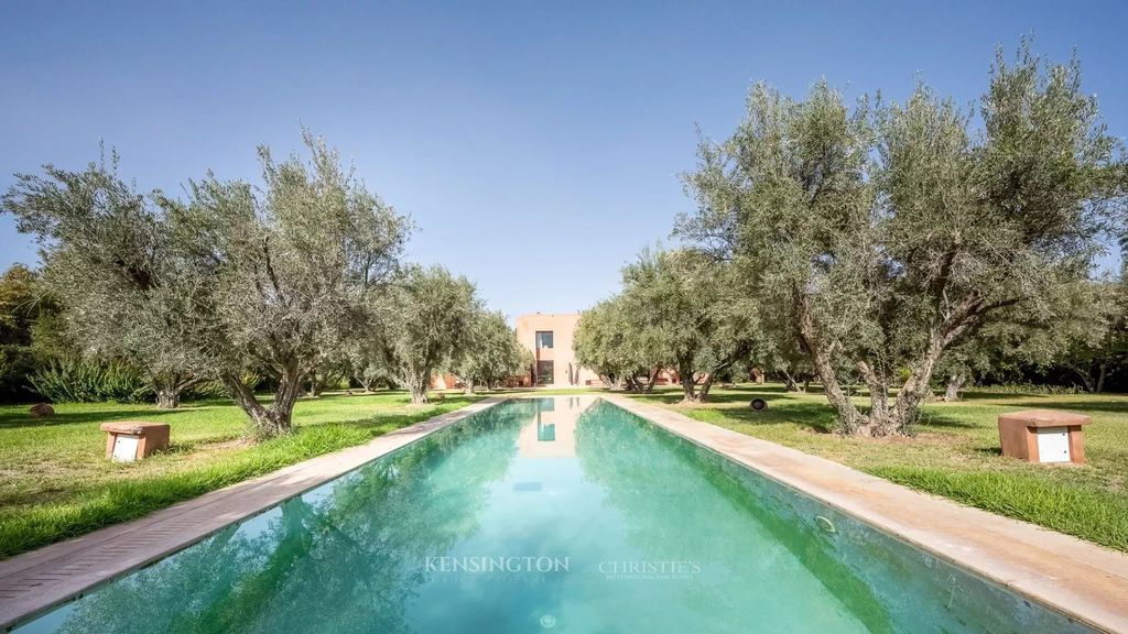 Property photo 1 of 66