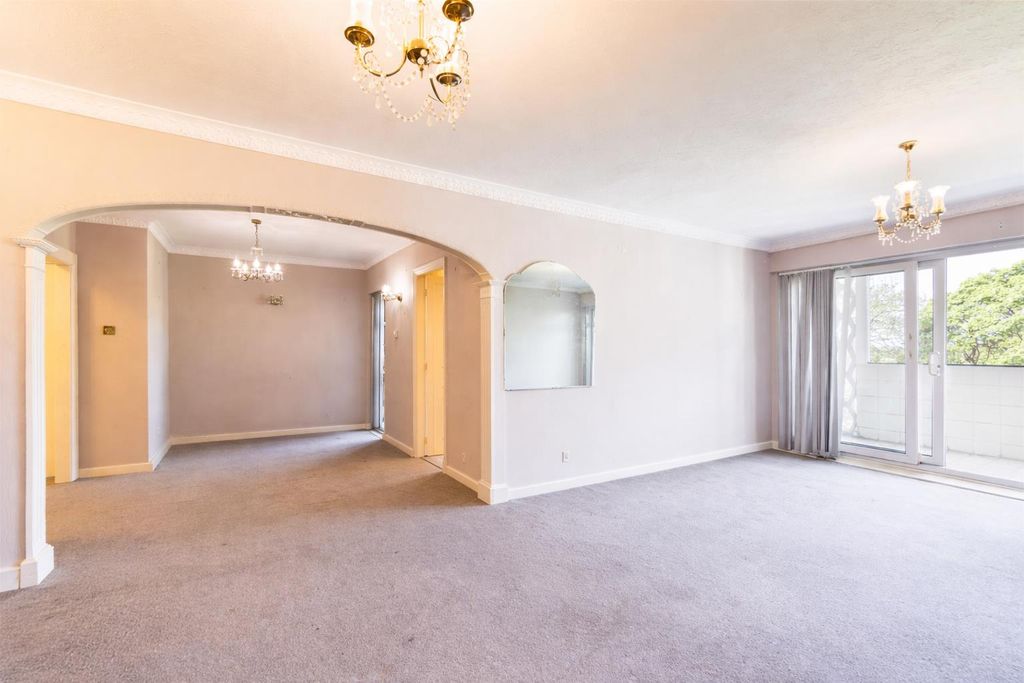 Property photo 3 of 12 Lounge 1.Png