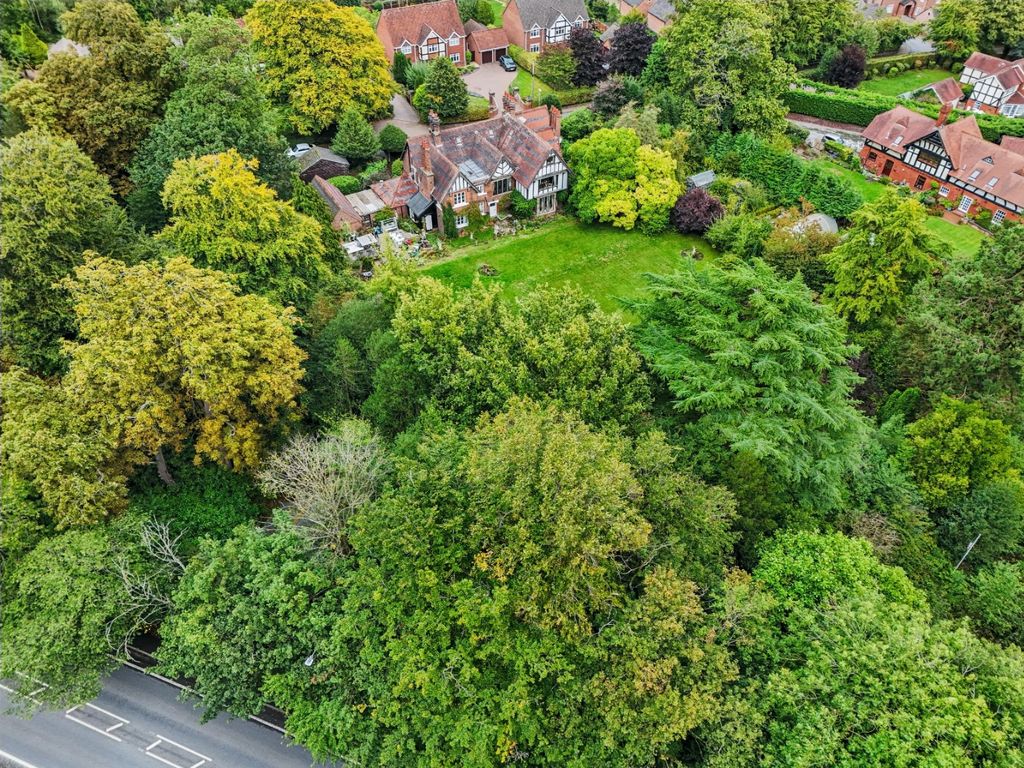 Property photo 3 of 11 4531804