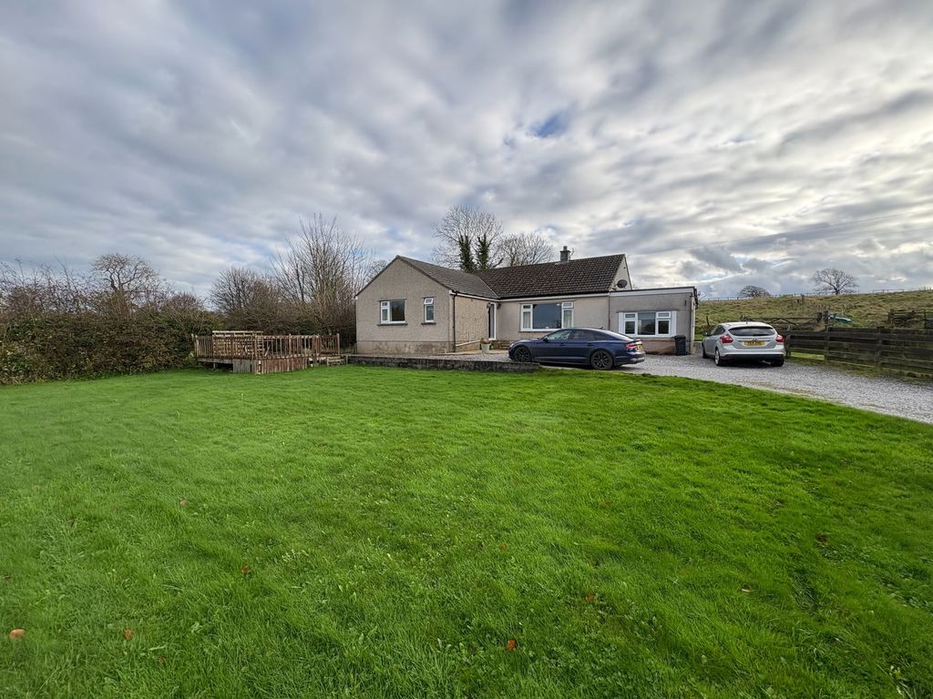 Property photo 1 of 26