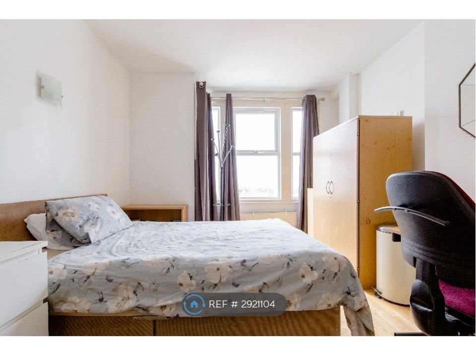 Property photo 1 of 5