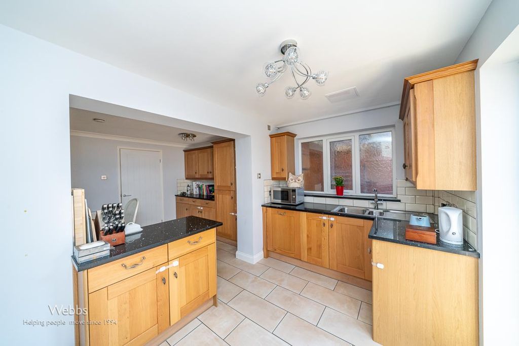 Property photo 2 of 32 © Webbs Estate Agents © (88 Of 143).Jpg