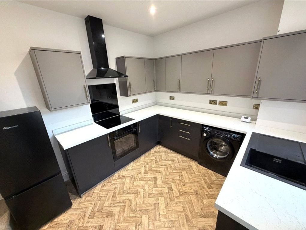 Property photo 2 of 7 Picture No. 12