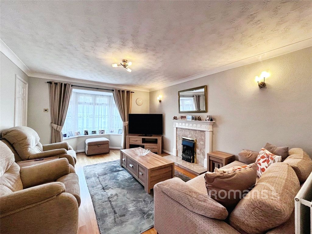 Property photo 3 of 17 Picture No. 03